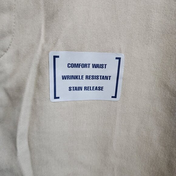 NWT George Straight Comfort Waist Wrinkle Resistant Khaki Pants Size 40 x 32 - Picture 7 of 11